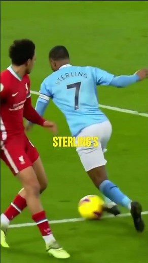 Why Raheem Sterling Runs Like That ⚡
