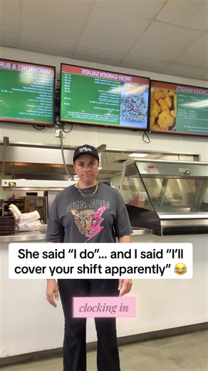 At least the fit is comfy 🙌 #momlife #tiktokshopfinds #comfystyle #relatablemom #workfam @Showitty & Viconow