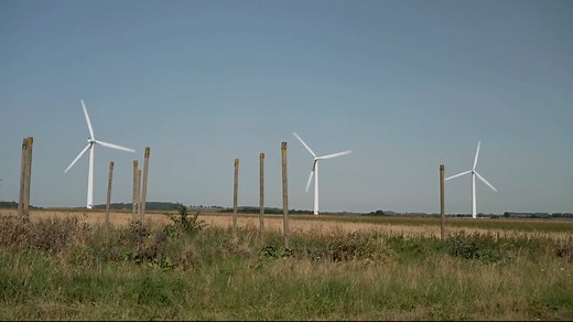 Boost for onshore wind farms as planning rules relaxed