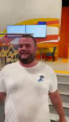 Nick and The Family make the most of all of the different activities at Gravity Bluewater! Watch this video to see everyone have a wonderful time! | The Smithy Family