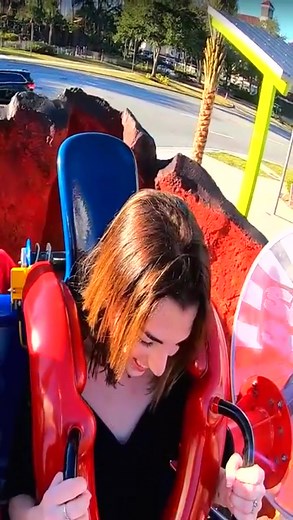 Girl Passing Out #slingshotride #slingshot | Slingshot Ride Experience | Facebook