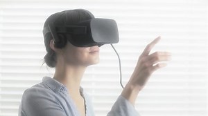 clip-30681910-beautiful-businesswoman-interacting-virtual-reality-4k-uhd