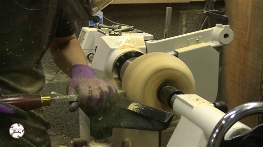 Woodturning magic: Olive wood root transformation!