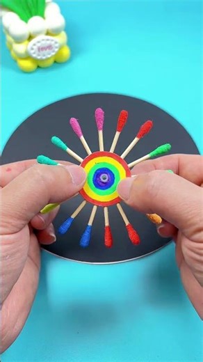 Simple Crafts | Make Your Own Ferris Wheel Using Cotton Swabs!