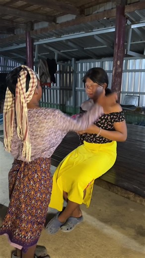 ការបង្ហាញពី Night Cream HK7 និងផលិតផលសម្រស់