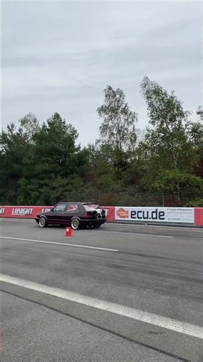 World Record - Fastest VW Golf MK2 @ halfmile