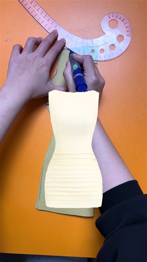 Easy Sewing Tutorial: Basic Dress Design #sewing #fashiondesign #pattern #patternmaking #patterndesign