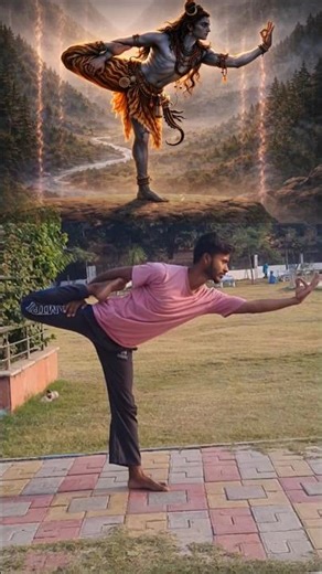 Perfect Balance 🧘‍♂️🔥 | Control Your Body, Control Your Mind#balance #yogabalance #fitness #shorts