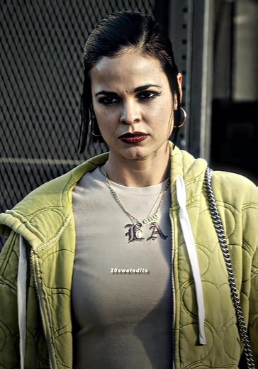 Lina Esco en SWAT: Ediciones y Momentos Clave