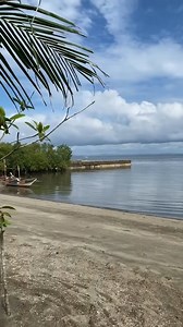 Find your perfect getaway at 𝑻𝒉𝒆 𝑩𝒆𝒂𝒄𝒉 𝒃𝒚 𝑵𝒂𝒕𝒐'𝒔 🌴 Breathe in the ocean air, unwind in a coastal vibe, and make unforgettable memories with family and friends. Feel the warmth of the sun, the softness of the sand, and the rhythm of the waves as they wash your worries away. Whether you’re here for a family adventure, a fun day with friends, or peaceful “me time,” Natos Beach is your ultimate escape. 🌊 ©️ 𝑪𝒓𝒆𝒅𝒊𝒕 𝒕𝒐: 𝑬𝒅 𝑨𝒓𝒂𝒏𝒆𝒕𝒂 📍 Find Nato's Beach at Brgy. Taloc, 