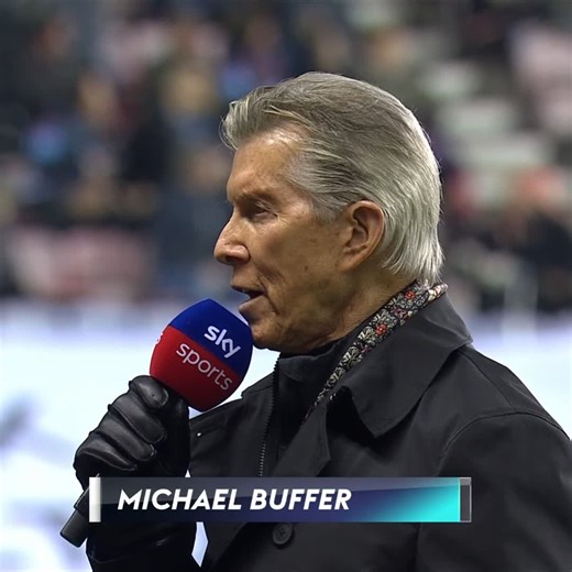 "LET'S GET READY TO RUMBLE!" 🔊 The legendary Michael Buffer introduces Wigan Warriors & Leigh Leopards 🤩 | Sky Sports