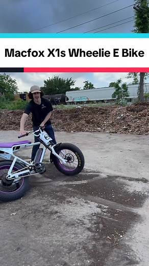 Macfox X1s: The Ultimate Wheelie E-Bike Experience