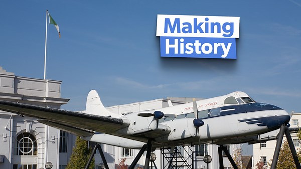 History: The Story Of The World's First Air Traffic Control Tower