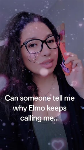 Elmo is obsessed, he even called my roommate the other day 😑 #fyp #paratii #fypシ #sunday #funny