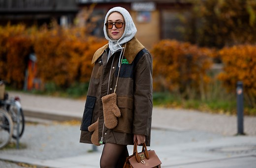 Snoods Are Trending, Here Are 9 Of The Best To Shop Now And How To Style Them