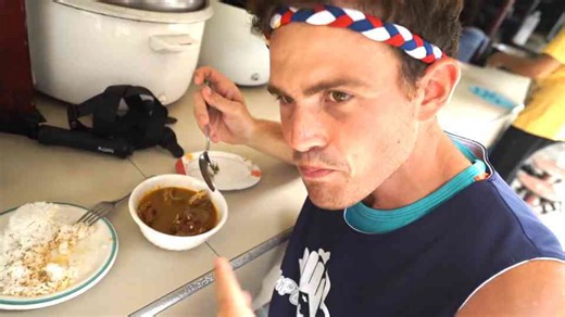 Discovering a Street Food Soup in Davao City