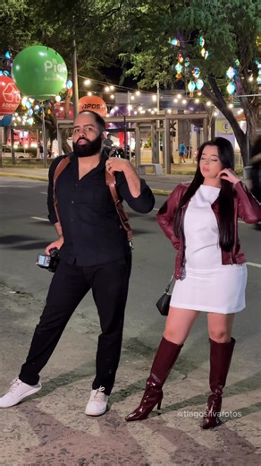 70M views · 1.2M reactions | Stop doing boring poses, try these instead!#photographytips #poselikeapro #poseguide #tiagosilvafotos #fashion | Tiago Silva Fotos | Facebook