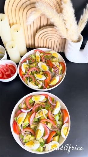 AVOCAT | TOMATE | ŒUFS