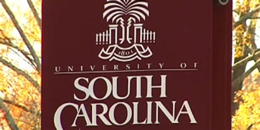 USC workers union holds rally, delivers petition to raise wages