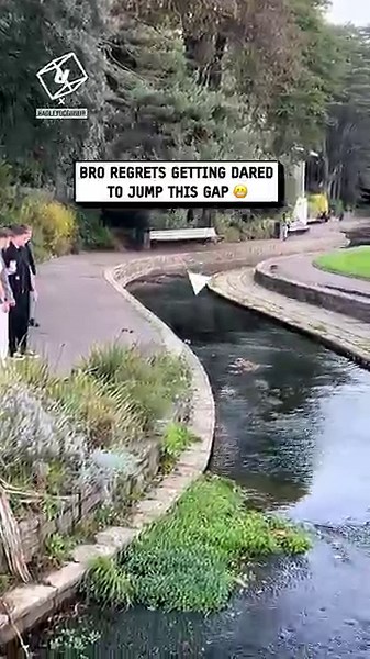 Hilarious river jump fail 😂🤦 🎥: TikTok / hadleyoconnor