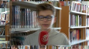 PRESIDENTIELLE / Des collégiens dans la peau du futur président Au collège Philippe de Commynes de Tours, des élèves de 3ème (option Médias) se sont mis dans les pas du futur locataire de l'Elysée. Voilà les mesures qu'ils mettraient en place. | Val de Loire TV