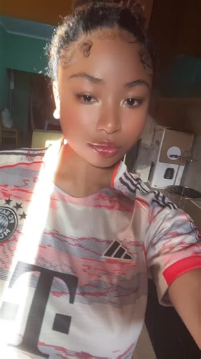 Vidéos de .spm (@nya_97600) avec AVM - YG Pablo