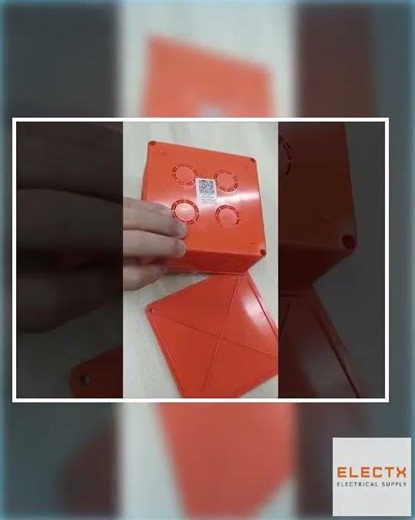 Poly 4 1/2 x 4 1/2 Inches PVC Square Box with Cover