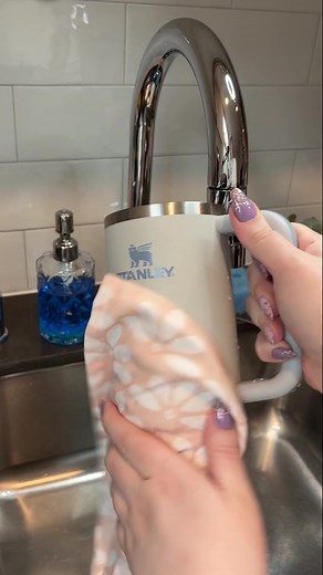 Spring Clean Your Stanley 30 oz Quencher with Us