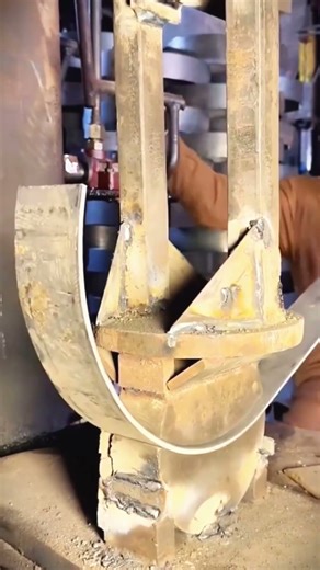 Advanced iron bending machine with stages #shorts