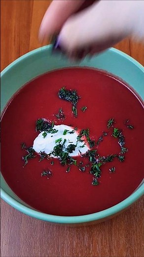 Creamy Beet Soup with Whipped Cream Cheese – Silk‑Smooth & Delicious