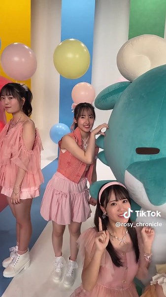 ロージークロニクルの「ガオガオガオ」ミュージックビデオ