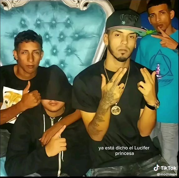 Nuevas Canciones de Anuel AA - Flowfest y Más