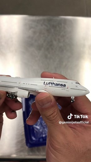 Geminijets lufthansa boeing 747! I will be going live this week so look out for it! #geminijets #boeing #boeing747 #planes #planespotting #fyp #foryoupage