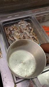 12M views · 82K reactions | Seafood Cajun Boil in the making! 掠咽 | Foody Fetish | Facebook