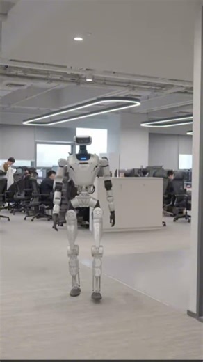 The Robot Took Elevator By Itself