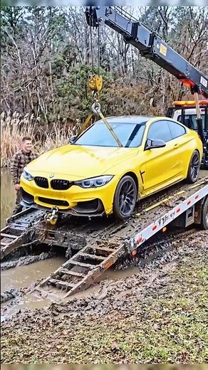 Aggressive Yellow BMW M4 F82 - Pure Performance & Style!
