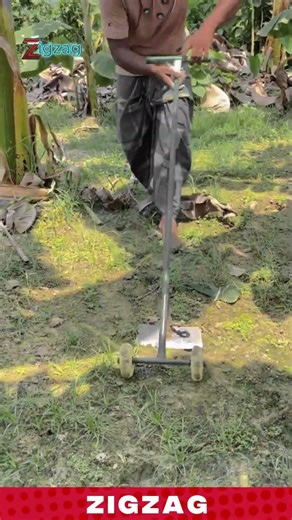 Rolling Weeder Tool for Faster Soil Cleaning and Weed Control