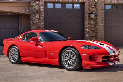 11k-Mile 2001 Dodge Viper GTS ACR