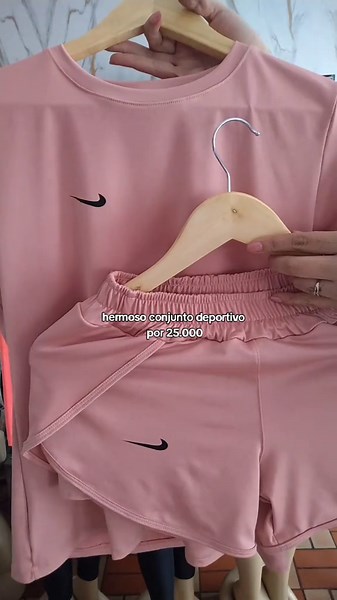 Videos de CONJUNTOS DEPORTIVOS 🙊 (@conjuntos.deporti8) con “sonido original - Turín”