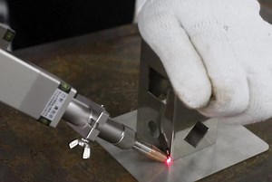 Multi-function Handheld Welding Machine Laser 2000w 3000w 1500w Laser Machine Weld Metal SS