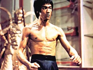 The only known footage of Bruce Lee fighting for real