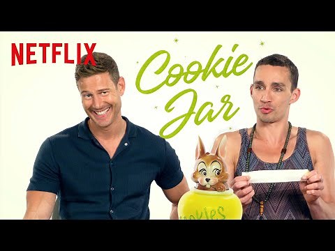 Robert Sheehan and Tom Hopper Tell Their Best Ghost Story | The Umbrella Academy | Netflix