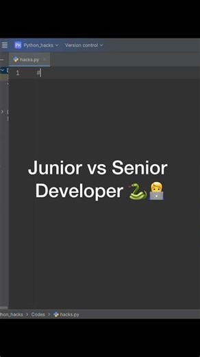 Junior vs Senior Python Developer 😎🐍 #python #shorts