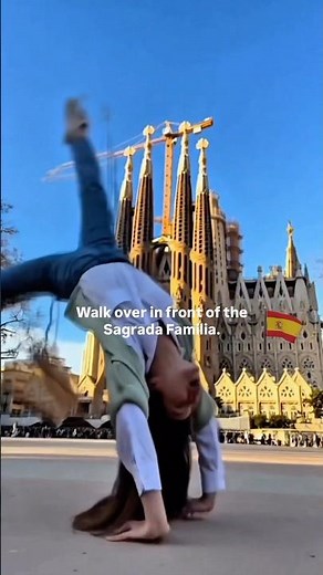 Walkover in Front of Sagrada Familia | Gipsy Kings “Bamboléo” | Barcelona Spain