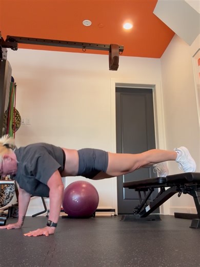 Losing 100 Podcast on Reels