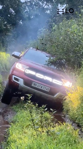 Ford Endeavour Articulation - Still The Best 4x4? ​⁠‪@LearnOffroad‬ #shorts
