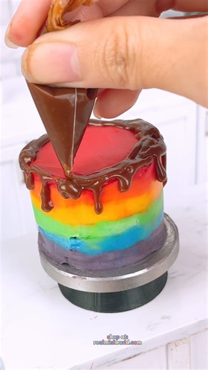 101K views · 6K reactions |  tiny cake  #easybake #asmr #tinybaking | Realminiworld | Facebook