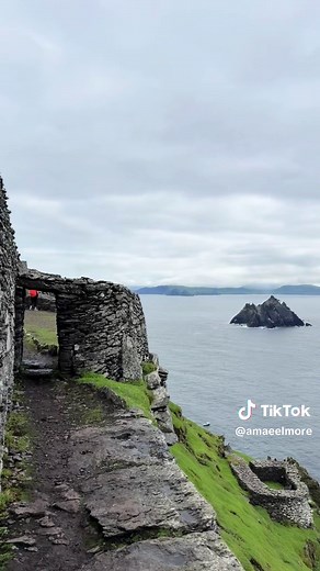 Exploring Skellig Michael: A Star Wars Journey