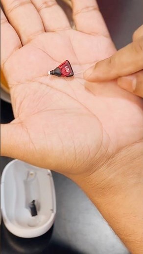 100% Invisible Hearing Aid? 😳Signia Silk Charge&Go IX Rechargeable & Discreet #hearingaids #signia.
