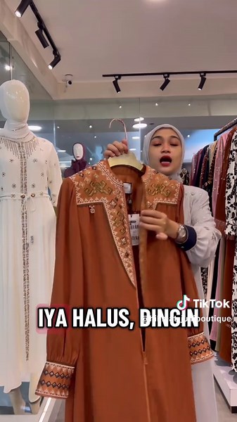 Rekomendasi Baju Abaya Terbaru dari HIKMAT